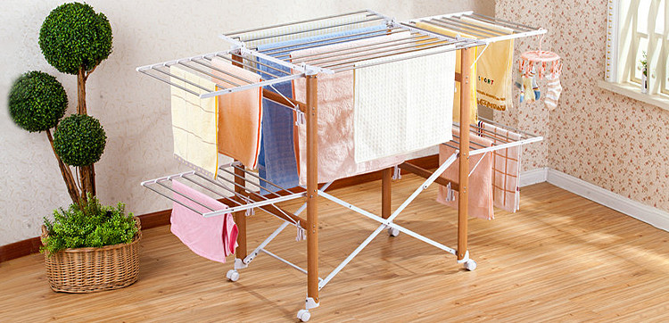 Advantages of folding clothes rack